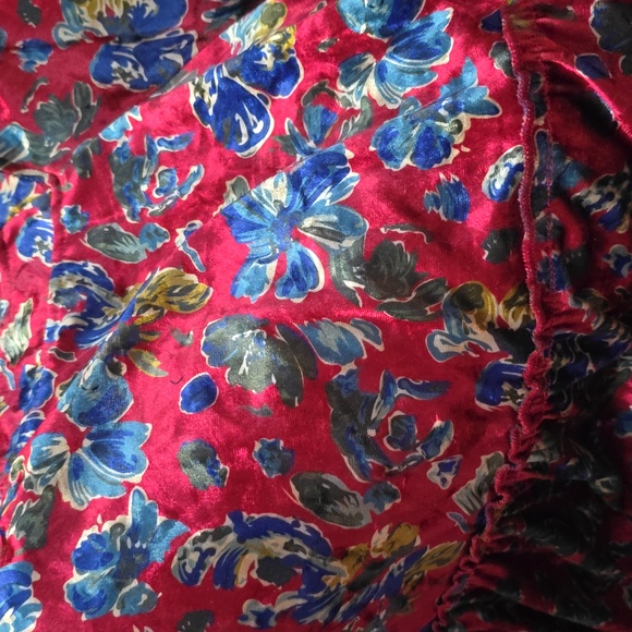 FINAL PRICE! Natural Life velvet tiered maxi dress L/XL deep red w/blue flowers - Picture 7 of 7